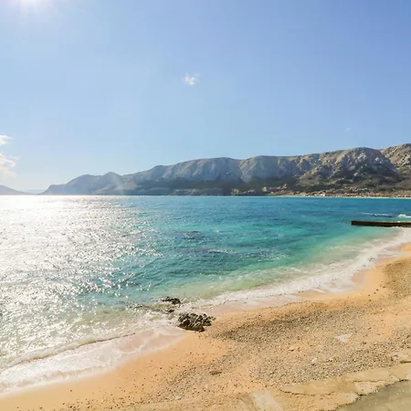 Family-friendly With Swimming Pool Jurandvor, Krk - 24113 Apartamento Baška