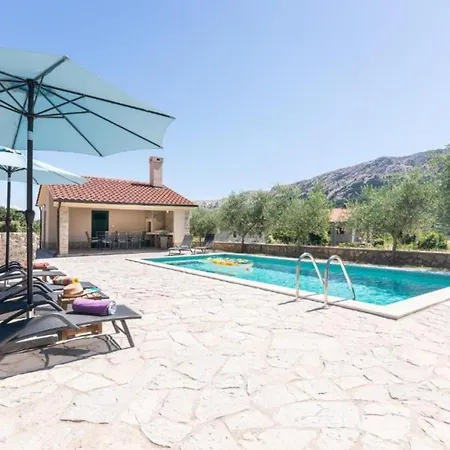 Family Friendly With A Swimming Pool Jurandvor, Krk - 24113 * Baska (Krk)