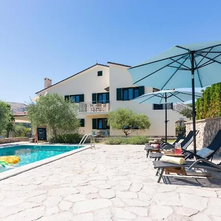 Family-friendly With Swimming Pool Jurandvor, Krk - 24113 Apartman