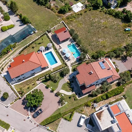 Family-friendly With Swimming Pool Jurandvor, Krk - 24113 Apartman Baska (Krk)
